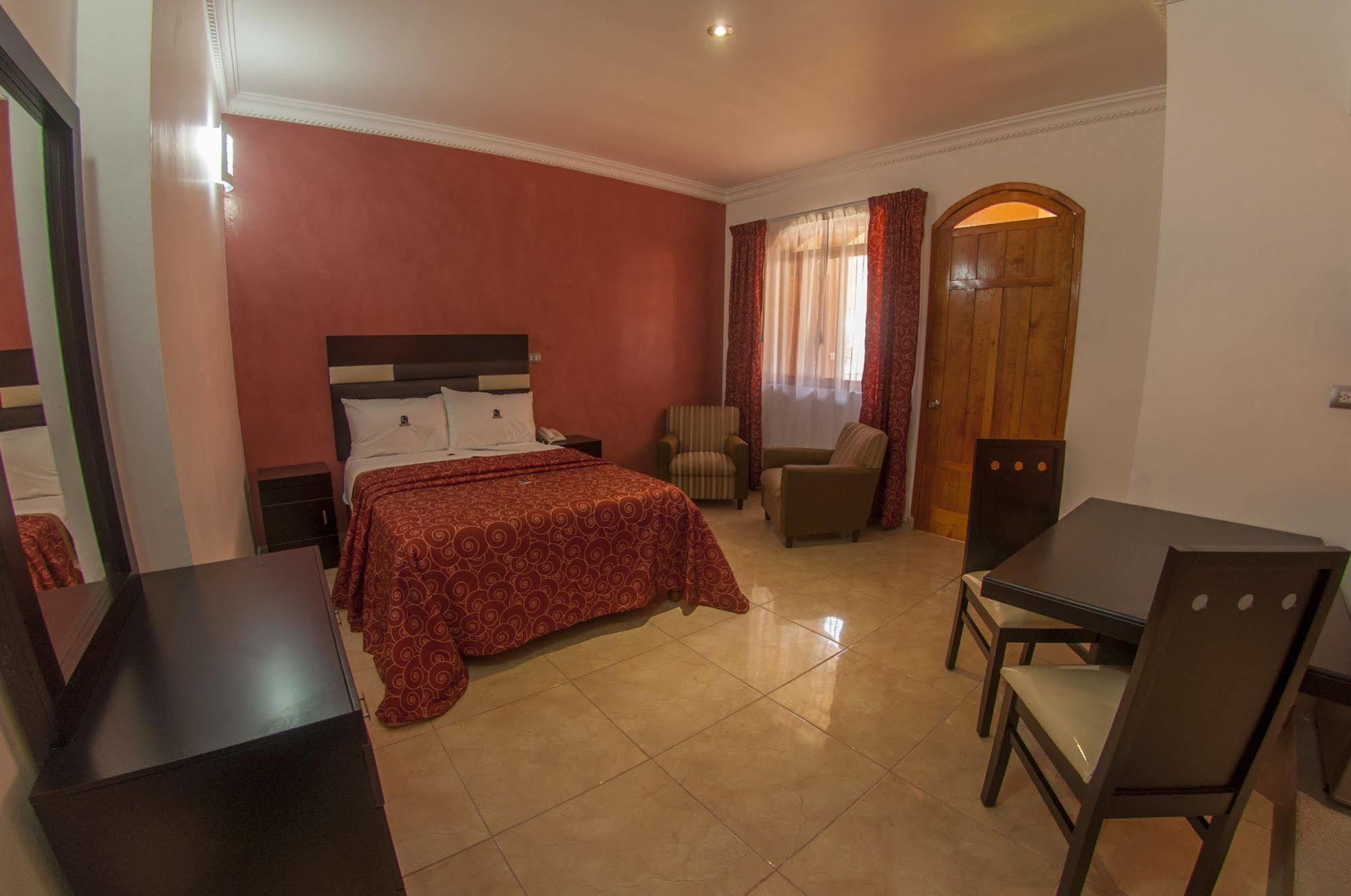 Hotel Posada Del Parque Халапа Екстер'єр фото